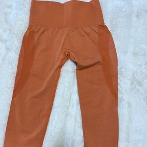 NVGTN leggings